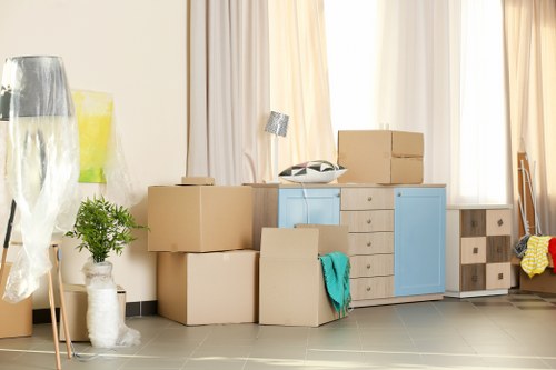 Short-term storage units in Crooklog for household and moving needs