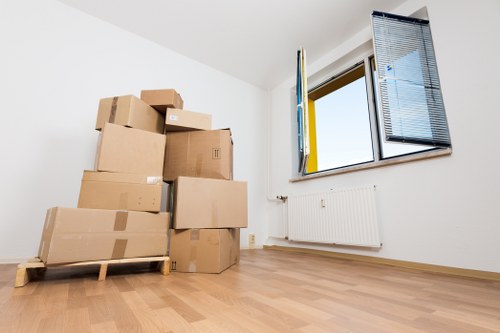 Flexible man and van service for small business transport in Crooklog